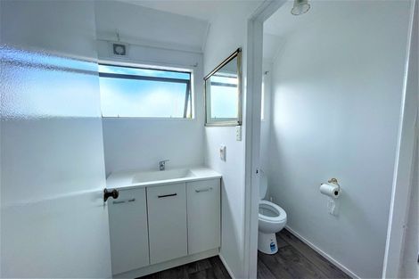 Photo of property in 2/17 Morrow Avenue, Bucklands Beach, Auckland, 2012