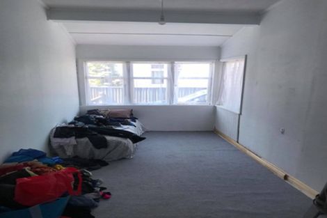 Photo of property in 477 Featherston Street, Palmerston North, 4414