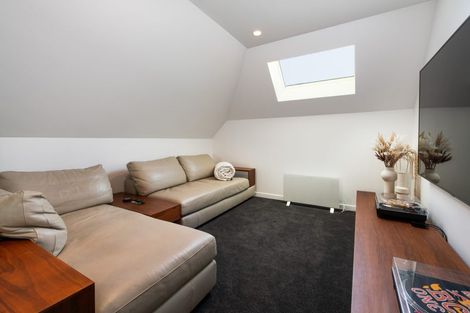 Photo of property in 285a Beach Road, Campbells Bay, Auckland, 0630