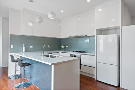 Photo of property in 26 Koroheke Road, Takanini, 2110