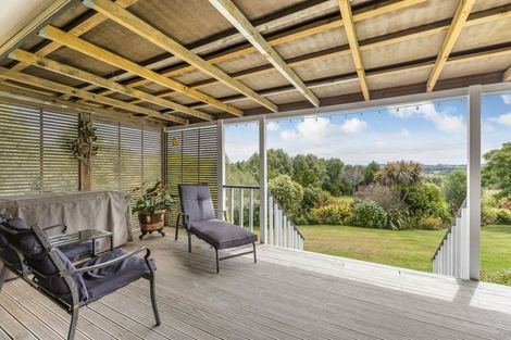 Photo of property in 306 Oneriri Road, Kaiwaka, 0573