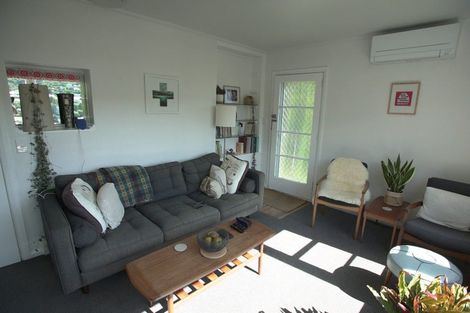Photo of property in 96 Volga Street, Island Bay, Wellington, 6023