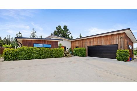 Photo of property in 73 Larch Crescent, Alexandra, 9320