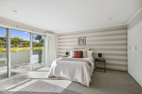 Photo of property in 17 Westhaven Drive, Tawa, Wellington, 5028