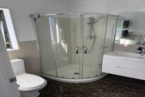 Photo of property in 38a Line Road, Glen Innes, Auckland, 1072