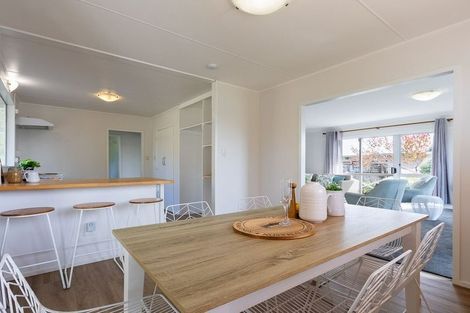 Photo of property in 11 Kanawa Street, Waikanae, 5036