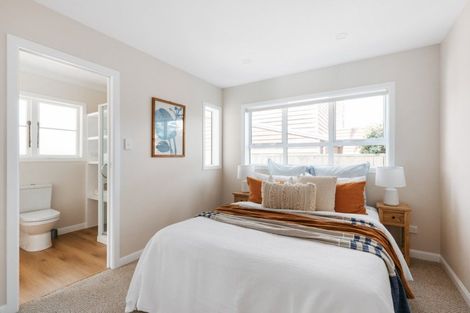 Photo of property in 107a Oceanview Road, Mount Maunganui, 3116