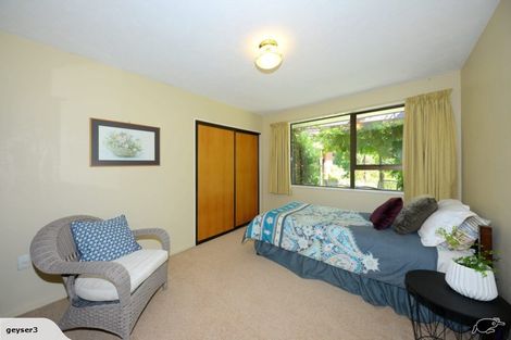 Photo of property in 25d Ramore Place, Redwood, Christchurch, 8051