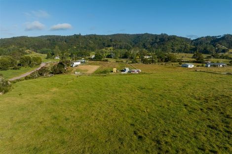 Photo of property in 21 Doel Road, Awanui, 0486