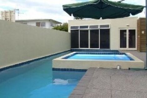 Photo of property in 2/221 Papamoa Beach Road, Papamoa Beach, Papamoa, 3118