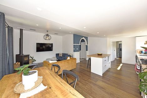 Photo of property in 208 Springfield Road, St Albans, Christchurch, 8014