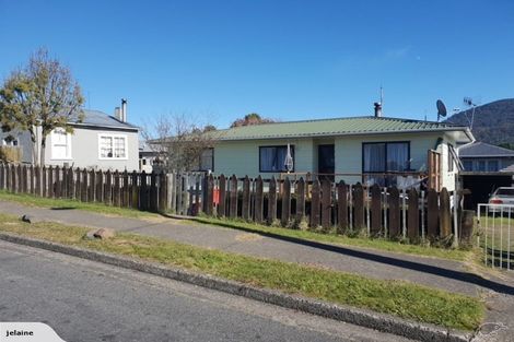 Photo of property in 2a Neil Road, Fairy Springs, Rotorua, 3015