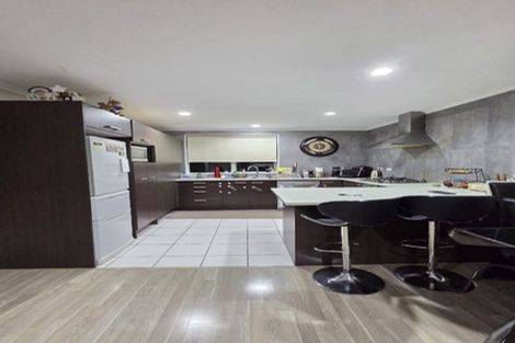 Photo of property in 9 Marengo Parkway, Takanini, 2112