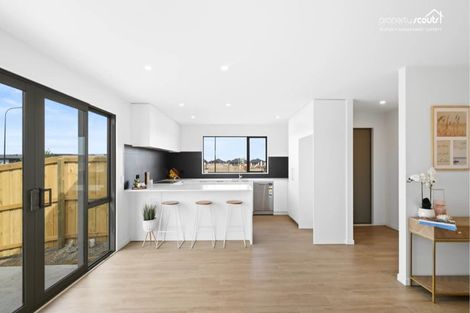 Photo of property in 2 Tarata Way, Lower Shotover, 9304