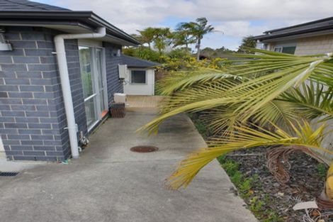 Photo of property in 218b Metcalfe Road, Ranui, Auckland, 0612