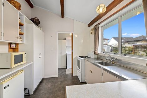 Photo of property in 152b Bartholomew Road, Levin, 5510