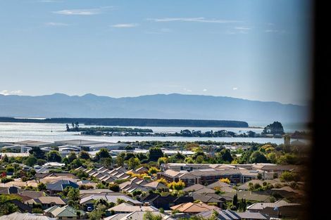 Photo of property in 18 Clairmont Heights, Stoke, Nelson, 7011