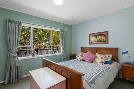 Photo of property in 4 Balmoral Place, Stoke, Nelson, 7011