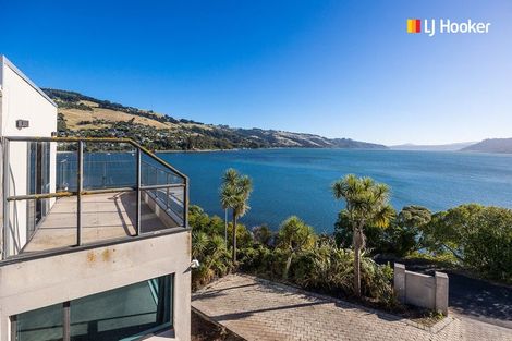 Photo of property in 4 Bewley Avenue, Macandrew Bay, Dunedin, 9014