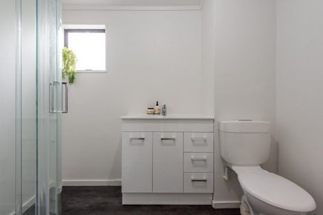 Photo of property in 1/7 Sheridan Terrace, Johnsonville, Wellington, 6037