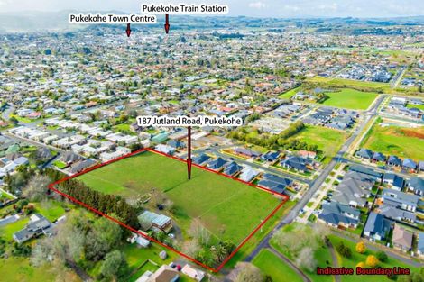 Photo of property in 187 Jutland Road, Pukekohe, 2120