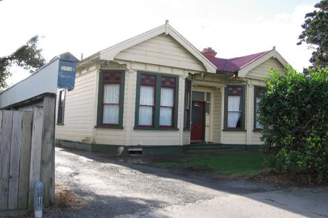 Photo of property in 369 Featherston Street, Palmerston North, 4414