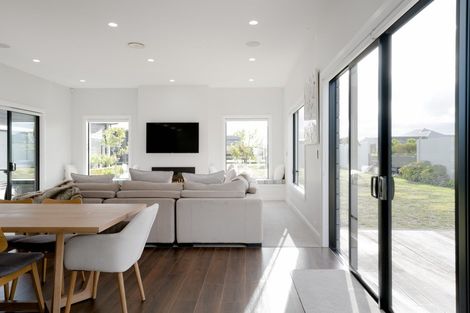 Photo of property in 3 Harmony Way, Cambridge, 3434