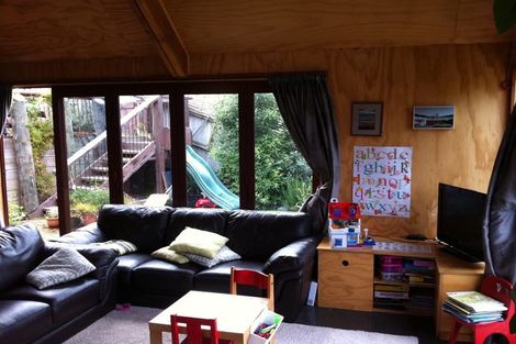 Photo of property in 37 Flinders Road, Heathcote Valley, Christchurch, 8022