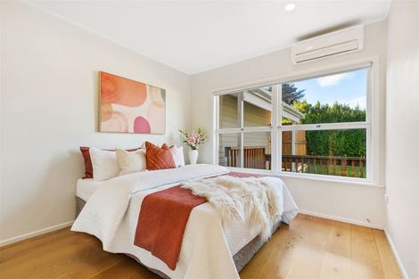 Photo of property in 1 Jacaranda Avenue, Beach Haven, Auckland, 0626
