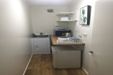 Photo of property in 2 Southleigh, Raumati South, Paraparaumu, 5032