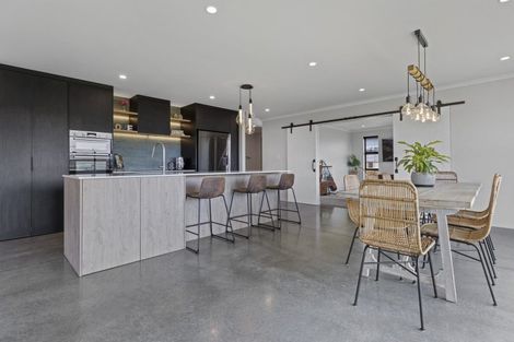 Photo of property in 10 Kararaina Close, Whalers Gate, New Plymouth, 4310