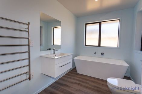 Photo of property in 2 Jasmine Street, Woodend, 7610