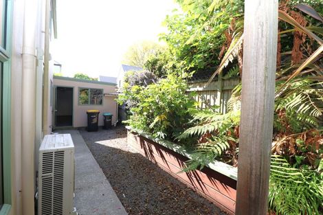 Photo of property in 15 Brockworth Place, Riccarton, Christchurch, 8011