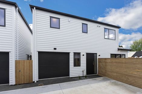 Photo of property in 3b Raupapa Street, Northcote, Auckland, 0627