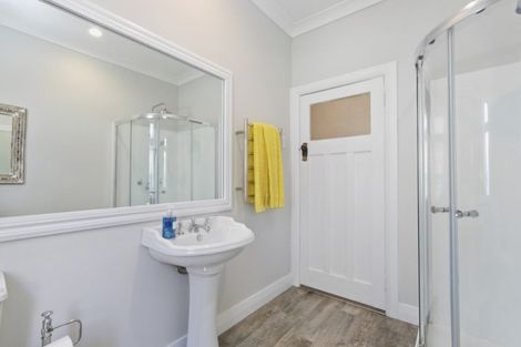 Photo of property in 39 Penrose Street, Woburn, Lower Hutt, 5010