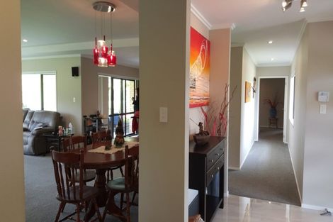 Photo of property in 139 Dunn Road, Ararimu, Drury, 2579