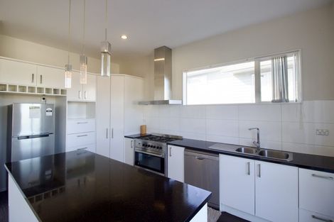 Photo of property in 16 Lucca Crescent, Flat Bush, Auckland, 2019