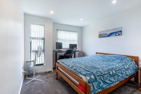 Photo of property in 10/66 Clayburn Road, Glen Eden, Auckland, 0602
