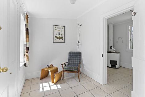 Photo of property in 14 Grey Street, Martinborough, 5711