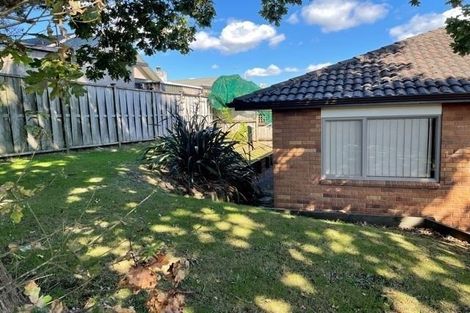 Photo of property in 35 Foxlaw Street, Randwick Park, Auckland, 2105