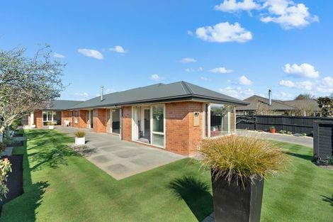 Photo of property in 22 Burbank Drive, Aidanfield, Christchurch, 8025