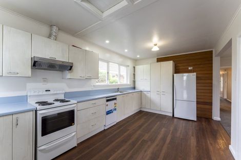 Photo of property in 39 Acacia Avenue, Upper Riccarton, Christchurch, 8041