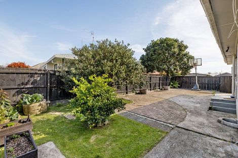 Photo of property in 122 Clarkin Road, Fairfield, Hamilton, 3214