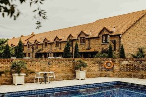 Photo of property in Orchard Cottages, 312/6 Point Road, Monaco, Nelson, 7011