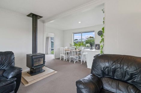 Photo of property in 46 Oakley Crescent, Hornby, Christchurch, 8042