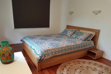 Photo of property in 3a Norfolk Road, Waipahihi, Taupo, 3330