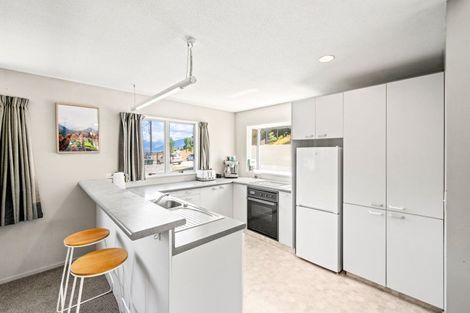 Photo of property in 29 Hedditch Street, Wanaka, 9305