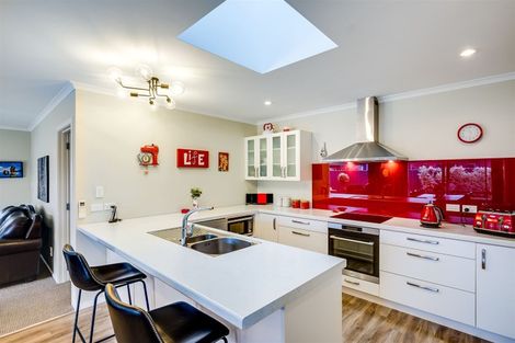 Photo of property in 4 Waitaha Place, Clive, 4102