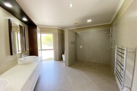 Photo of property in 67 Old Barn Road, Opaheke, Papakura, 2584