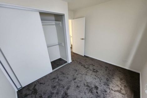 Photo of property in 45d Greenvalley Rise, Glenfield, Auckland, 0629